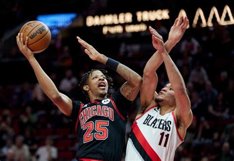 DeMar DeRozan misses the Chicago Bulls’ 124-96 rout of the Portland Trail Blazers, reigniting concerns about the forward’s injury